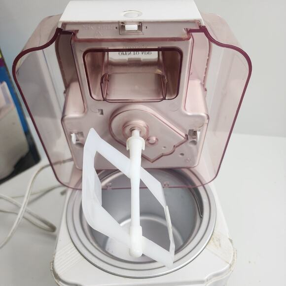 Nostalgia Products Model RIM150 Electric Ice Cream Frozen Yogurt Maker 1.5qts - Picture 8 of 13